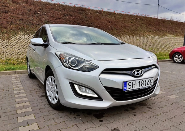 Hyundai I30 cena 37900 przebieg: 113756, rok produkcji 2015 z Węgorzyno małe 742
